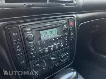 2003 Volkswagen Passat GLS – miniatura 20