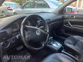 2003 Volkswagen Passat GLS – miniatura 22