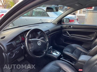 2003 Volkswagen Passat GLS – miniatura 23
