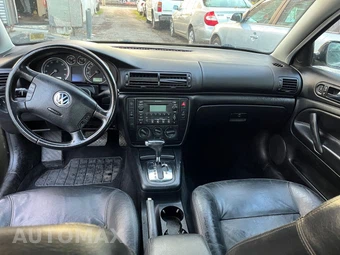 2003 Volkswagen Passat GLS – miniatura 24
