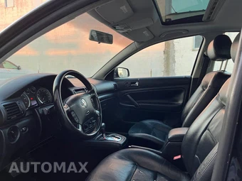 2003 Volkswagen Passat GLS – miniatura 27