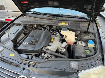 2003 Volkswagen Passat GLS – miniatura 36