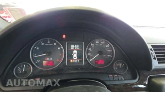 2004 Audi S4 Sedan – miniatura 21