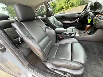 2004 BMW 3 Series Coupe 325Ci - miniatura 20