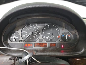 2004 BMW 3 Series Sedan 325i – miniatura 12