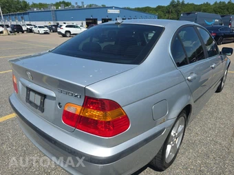 2004 BMW 3 Series Sedan 330xi - miniatura 4