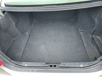2004 BMW 5 Series Sedan 530i - miniatura 16