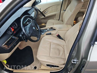 2004 BMW 5 Series Sedan 530i - miniatura 7
