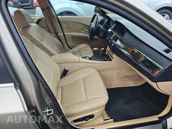 2004 BMW 5 Series Sedan 530i - miniatura 8