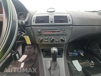 2004 BMW X3 Sports Activity Vehicle 2.5i – miniatura 11