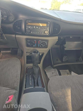 2004 Buick Regal LS – miniatura 10