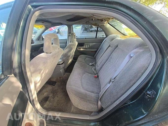 2004 Buick Regal LS – miniatura 13