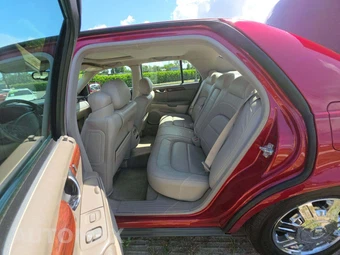 2004 Cadillac DeVille – miniatura 13