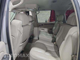 2004 Cadillac Escalade ESV - miniatura 13