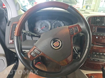 2004 Cadillac SRX – miniatura 10