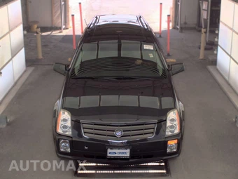 2004 Cadillac SRX – miniatura 2