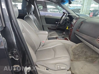 2004 Cadillac SRX – miniatura 8