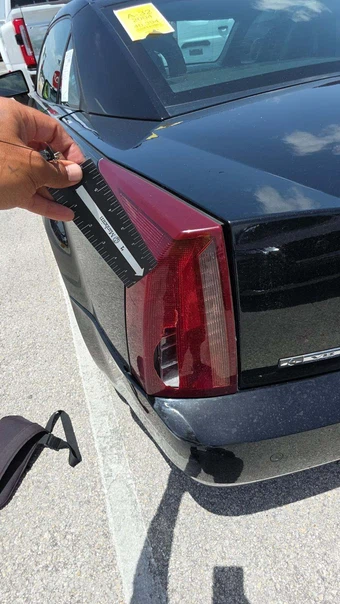 2004 Cadillac XLR - miniatura 23