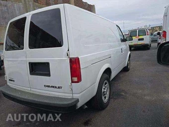 2004 Chevrolet Astro Cargo Van 1SA 111.2" WB - miniatura 3