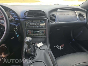 2004 Chevrolet Corvette Convertible – miniatura 10