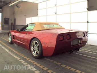 2004 Chevrolet Corvette Convertible - miniatura 6