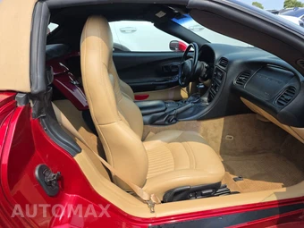 2004 Chevrolet Corvette Convertible - miniatura 8