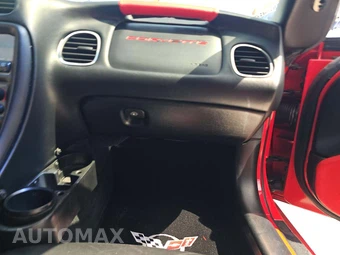 2004 Chevrolet Corvette Convertible - miniatura 14