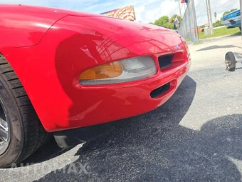 2004 Chevrolet Corvette Convertible - miniatura 17