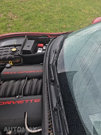 2004 Chevrolet Corvette Convertible - miniatura 18