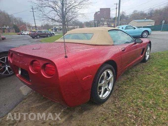 2004 Chevrolet Corvette Convertible - miniatura 3