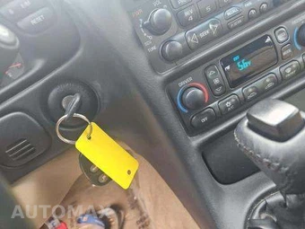 2004 Chevrolet Corvette Convertible - miniatura 8