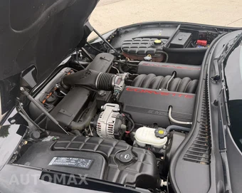 2004 Chevrolet Corvette Coupe - miniatura 17