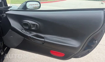 2004 Chevrolet Corvette Coupe - miniatura 20