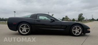 2004 Chevrolet Corvette Coupe - miniatura 7