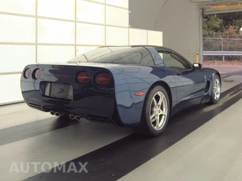 2004 Chevrolet Corvette Coupe – miniatura 4