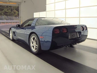 2004 Chevrolet Corvette Coupe – miniatura 6