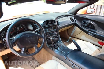 2004 Chevrolet Corvette Coupe - miniatura 18
