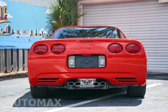 2004 Chevrolet Corvette Coupe - miniatura 28