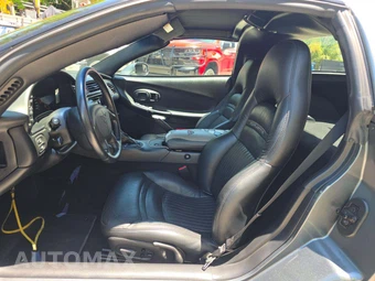 2004 Chevrolet Corvette Coupe - miniatura 3