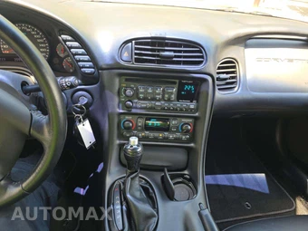 2004 Chevrolet Corvette Coupe - miniatura 7
