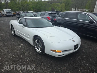 2004 Chevrolet Corvette Coupe – miniatura 3