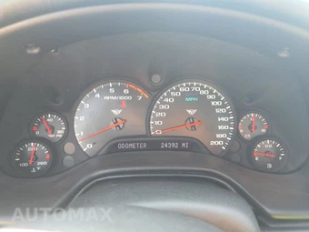 2004 Chevrolet Corvette Coupe - miniatura 12