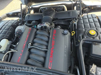 2004 Chevrolet Corvette Coupe - miniatura 16