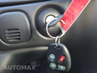 2004 Chevrolet Corvette Coupe - miniatura 5