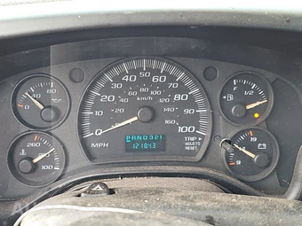 2004 Chevrolet Express 2500 Cargo Van 1SA 135.0" WB - miniatura 12