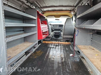 2004 Chevrolet Express 2500 Cargo Van 1SA 135.0" WB - miniatura 16