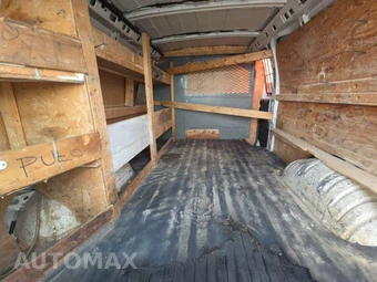 2004 Chevrolet Express 2500 Cargo Van 1SA 155.0" WB – miniatura 15
