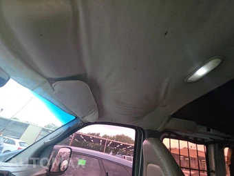 2004 Chevrolet Express 2500 Cargo Van 1SA 155.0" WB – miniatura 20