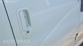2004 Chevrolet Express 2500 Cargo Van 1SA 155.0" WB – miniatura 32