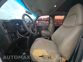 2004 Chevrolet Express 2500 Cargo Van 1SA 155.0" WB – miniatura 7